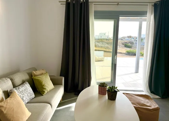 Almond Place Daire Mykonos Town